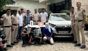 दिल्ली कोतवाली थाने की टीम ने स्पेशल स्टाफ के साथ सनसनीखेज हत्या के मामले में 3 आरोपियों को पकड़ा