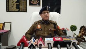 ऑपरेशन वज्रपाट' विशेष अभियान में 600 से अधिक अपराधियों की गिरफ्तारी हुई साउथ रेंज दिल्ली में
