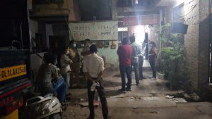 विवेक विहार थाना क्षेत्र के एक फ्लैट में बेग के अंदर मिली एक डेड बॉडी महिला की